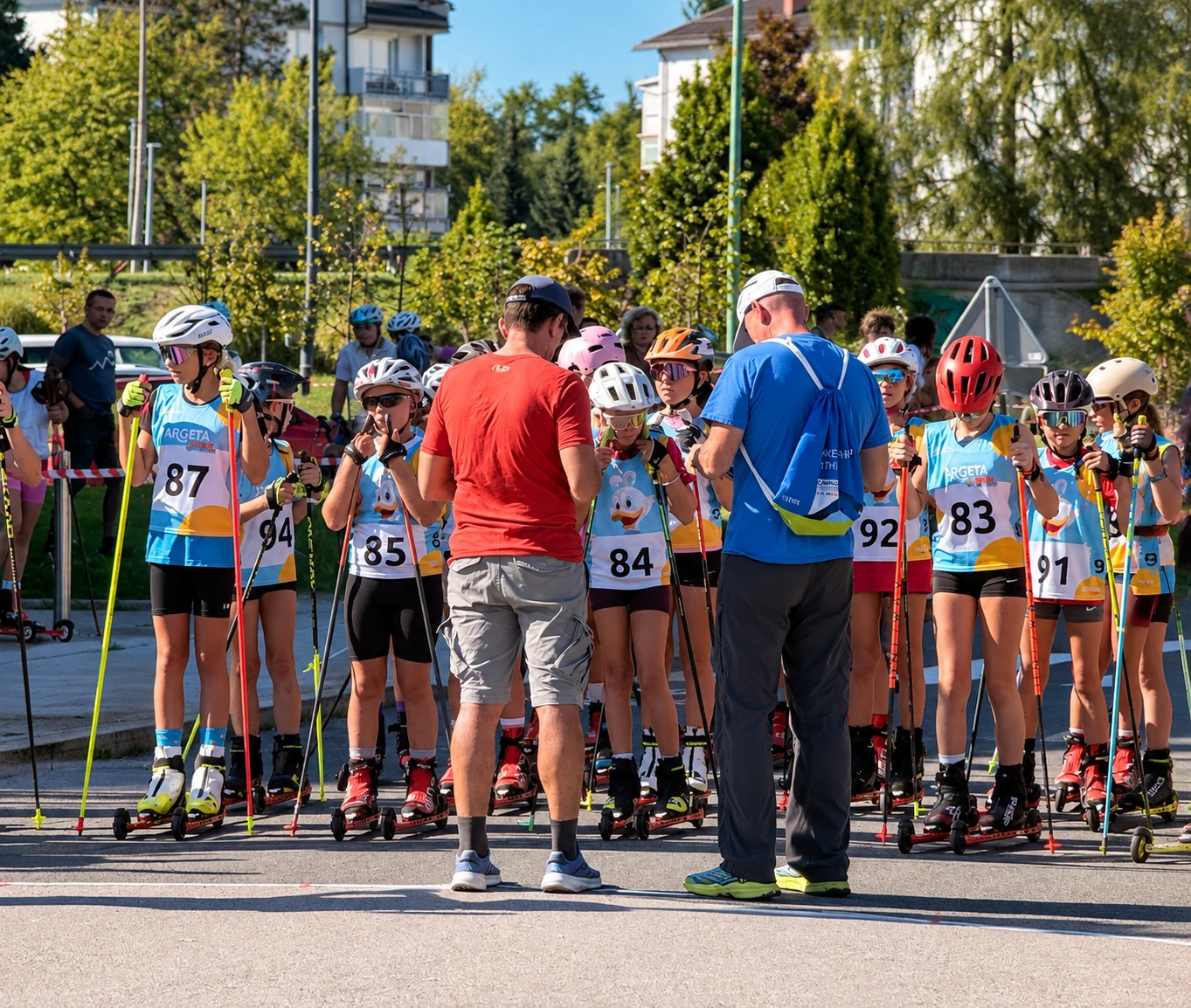 Štart mlajših deklic na državnem prvenstvu v tekaških rolkah v Medvodah, 12. septembra 2026.